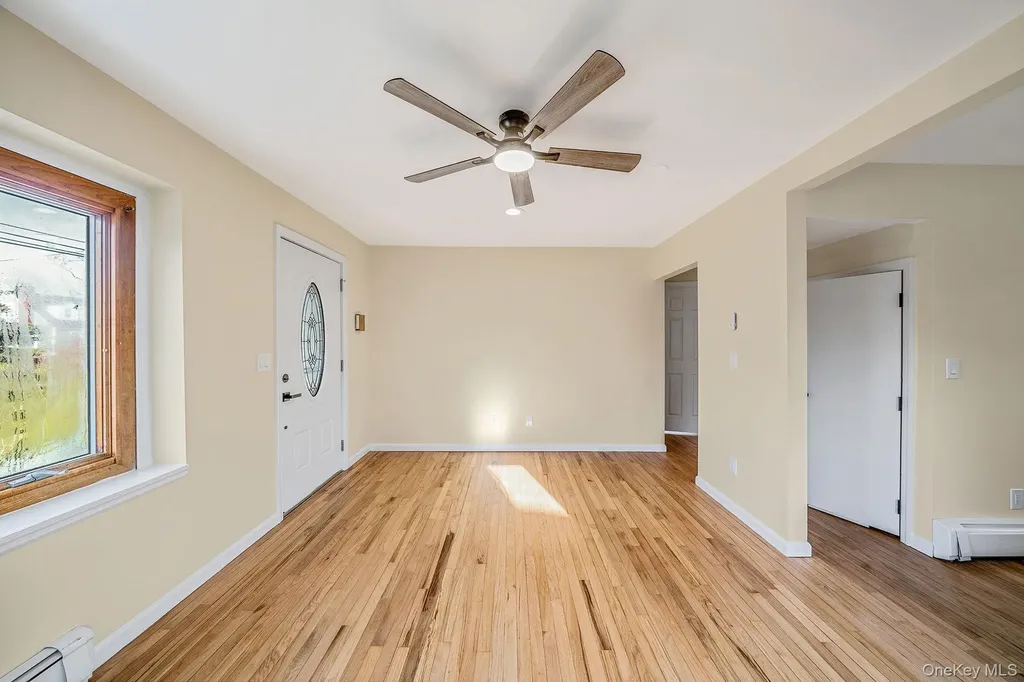 31 Walnut Avenue Patchogue NY 11772