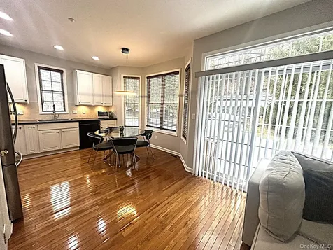 7 Limerick Court White Plains NY 10603
