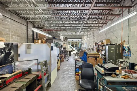 38-56 11th Street Long Island City NY 11101