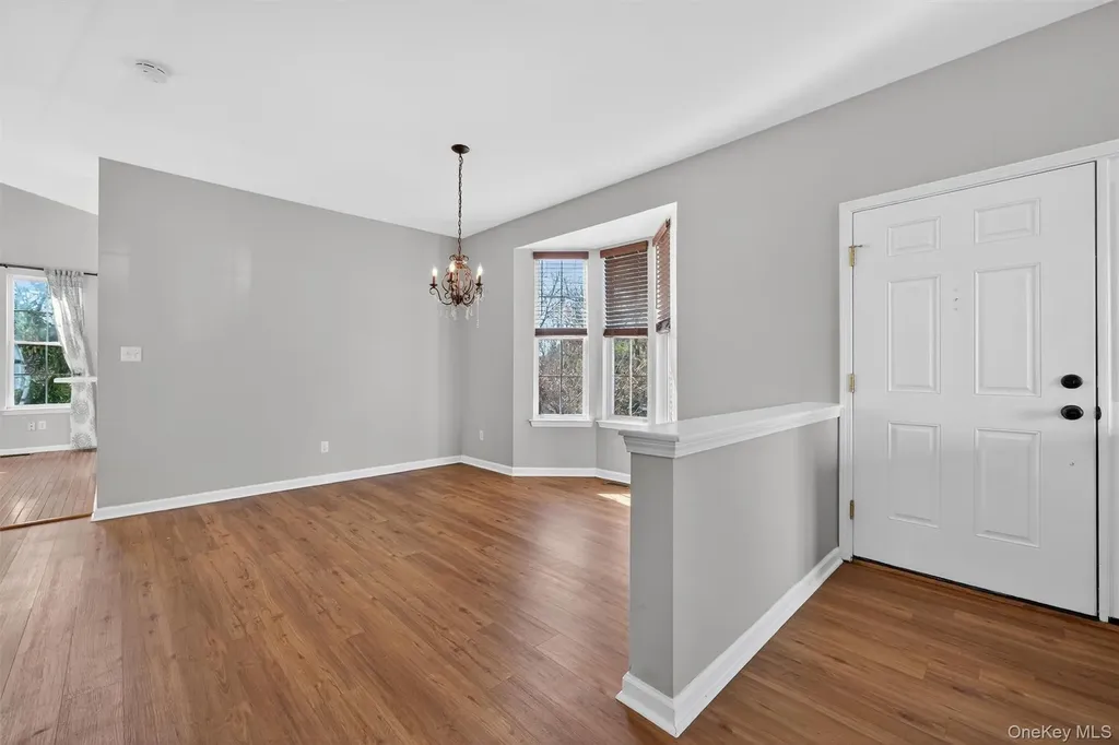 83 Barr Lane Monroe NY 10950