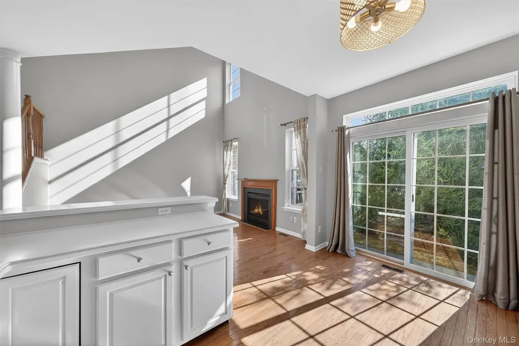 83 Barr Lane Monroe NY 10950