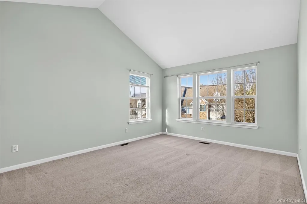 83 Barr Lane Monroe NY 10950