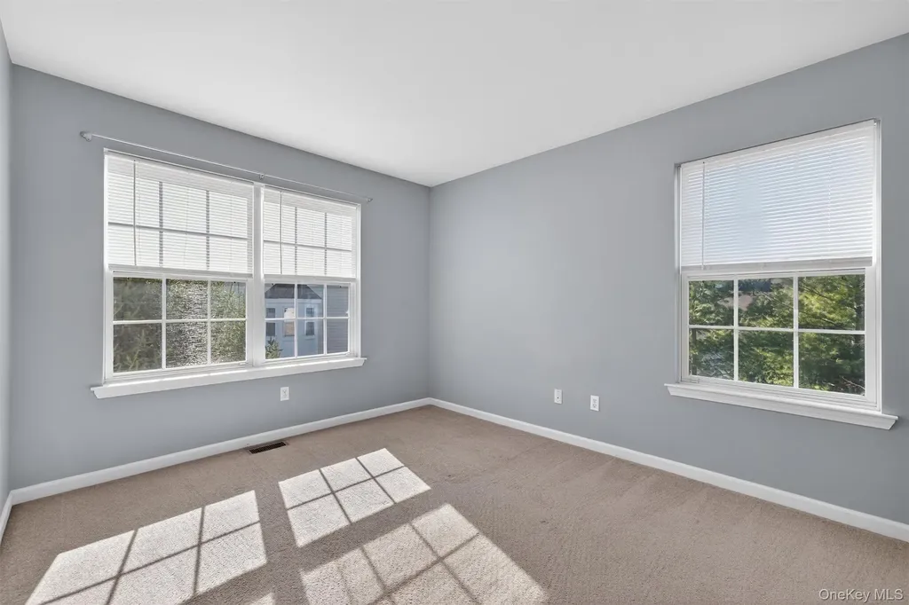83 Barr Lane Monroe NY 10950