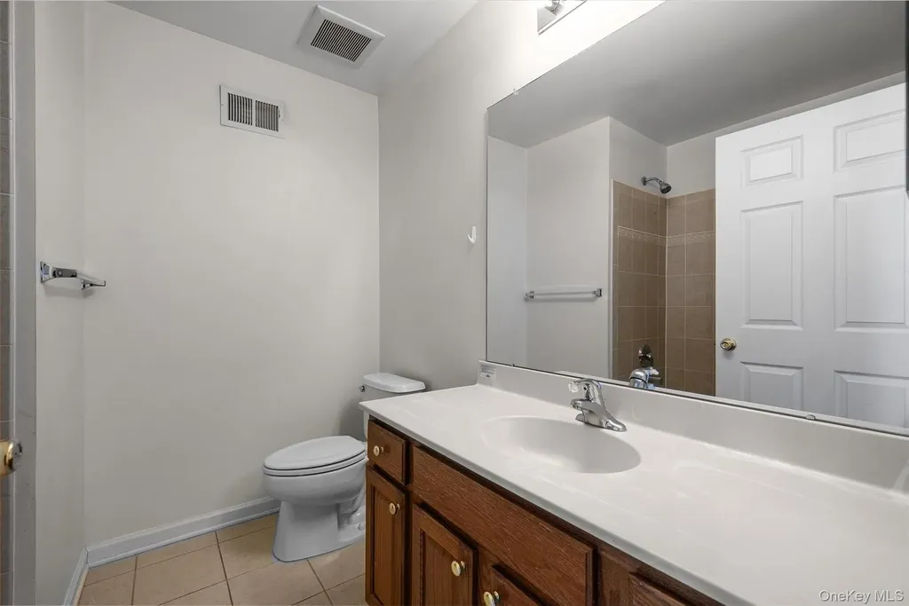 83 Barr Lane Monroe NY 10950
