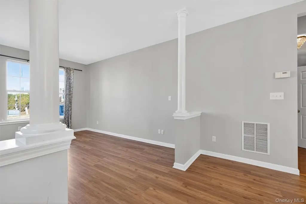83 Barr Lane Monroe NY 10950