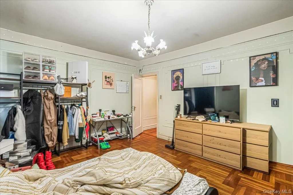 1404 E 49th Street Brooklyn NY 11234
