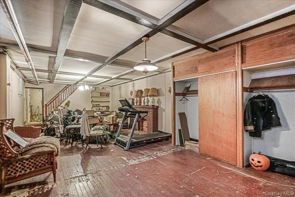 1404 E 49th Street Brooklyn NY 11234