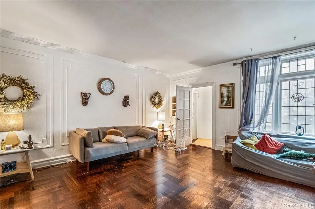 1404 E 49th Street Brooklyn NY 11234