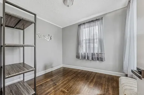 2270 Edna Court Baldwin NY 11510