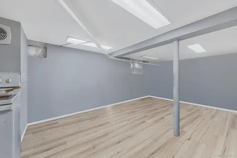 2270 Edna Court Baldwin NY 11510