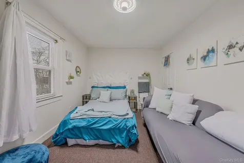 2270 Edna Court Baldwin NY 11510