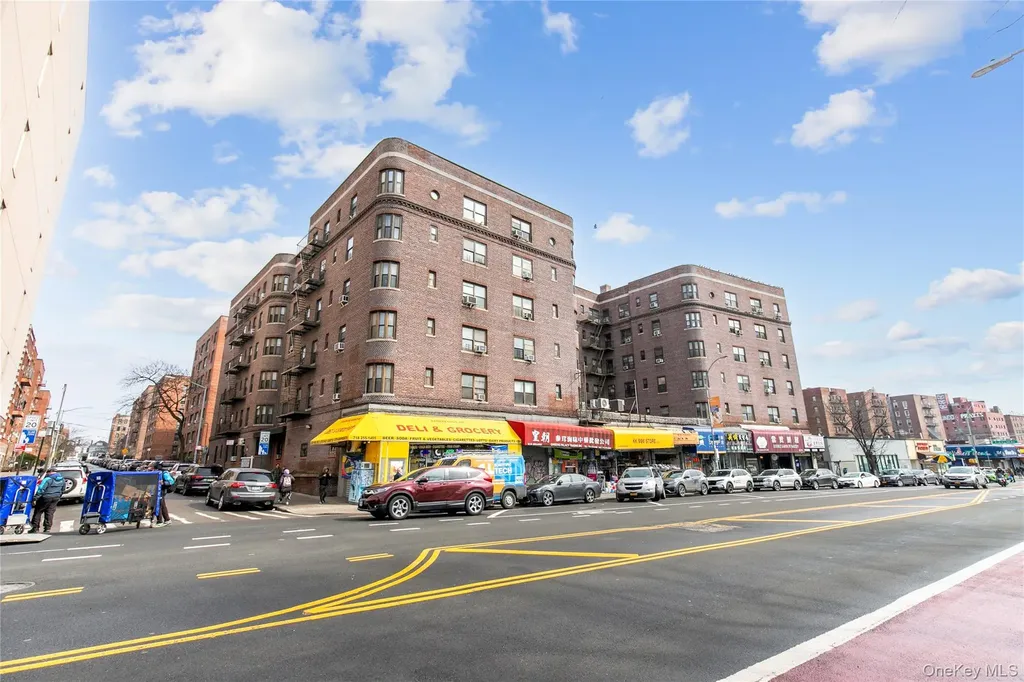 83-06 Vietor Avenue Elmhurst NY 11373