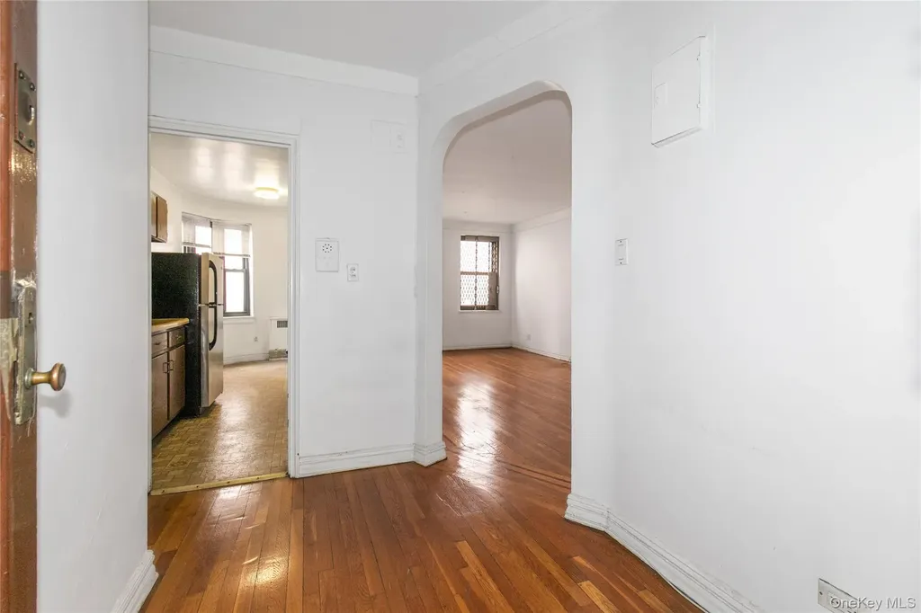 83-06 Vietor Avenue Elmhurst NY 11373