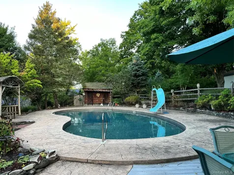93 Horton Road Washingtonville NY 10992