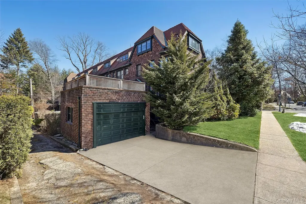 205 Puritan Avenue Forest Hills NY 11375