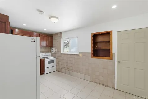 717 Doane Avenue Bellport NY 11713