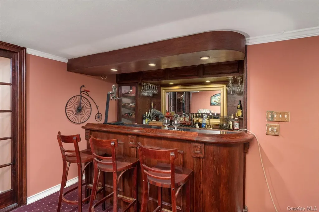 9 Rockaway Place Massapequa NY 11758