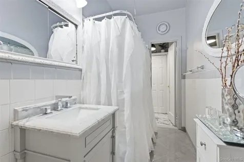 30 Clinton Place New Rochelle NY 10801