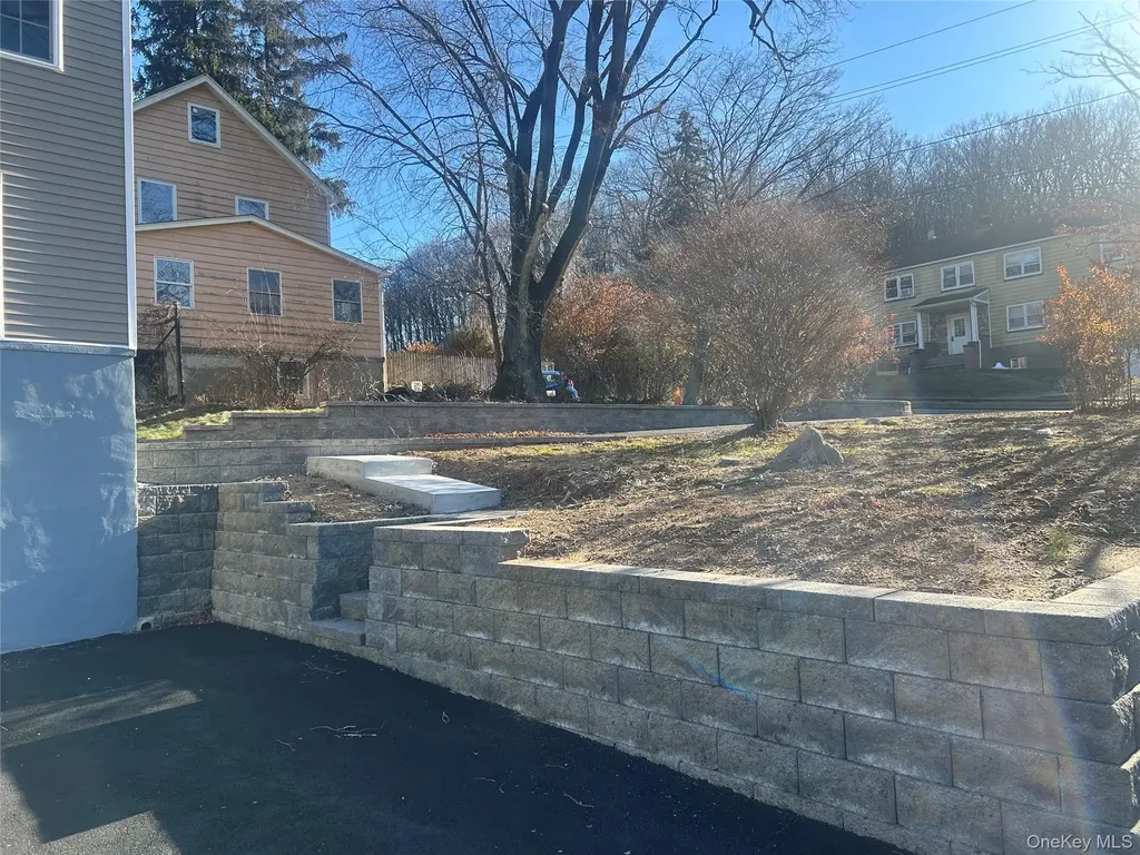 15 Waldron Avenue Nyack NY 10960