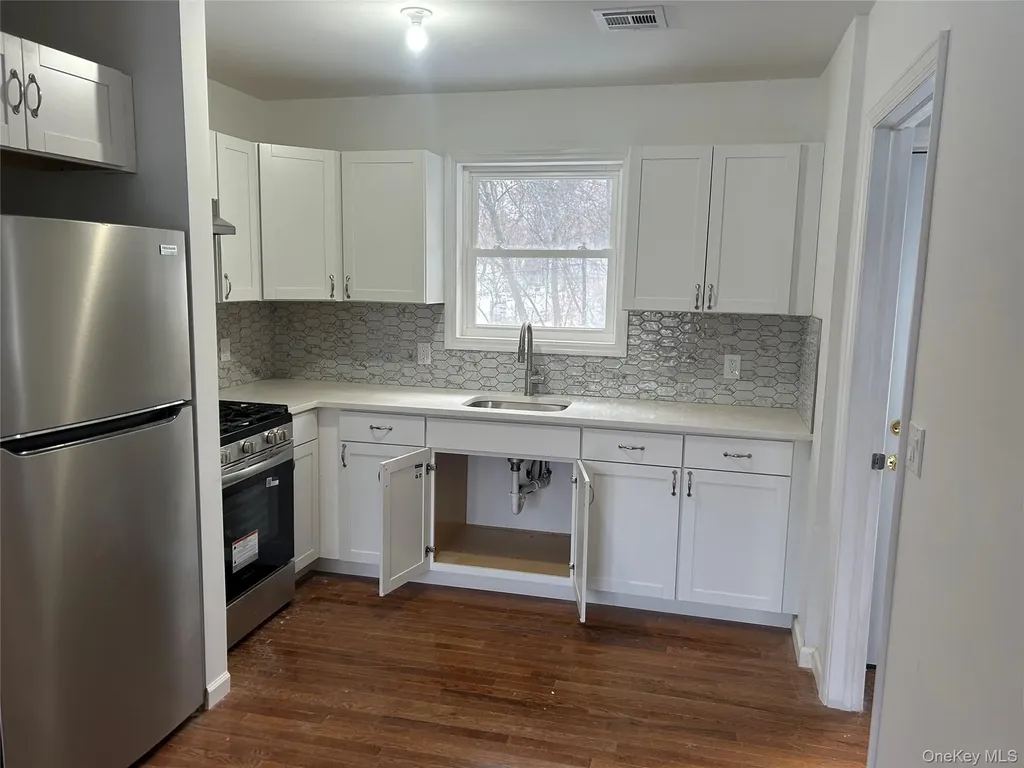 15 Waldron Avenue Nyack NY 10960