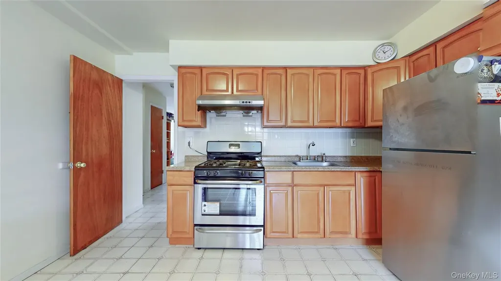 157-11 Cryders Lane Whitestone NY 11357