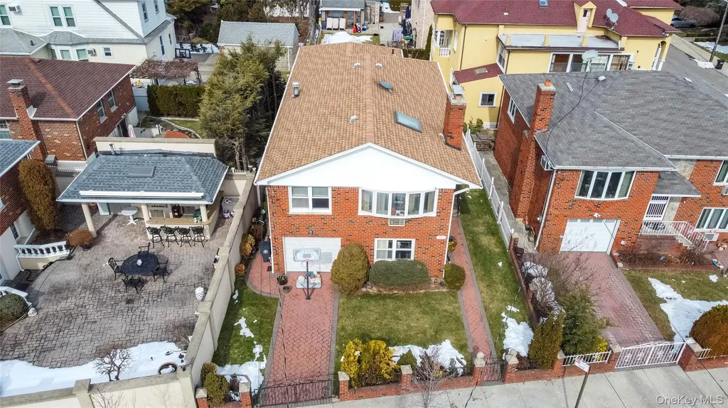157-11 Cryders Lane Whitestone NY 11357