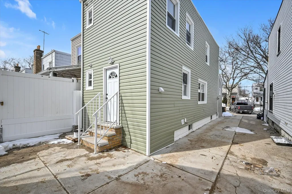 5216 M Avenue Brooklyn NY 11234