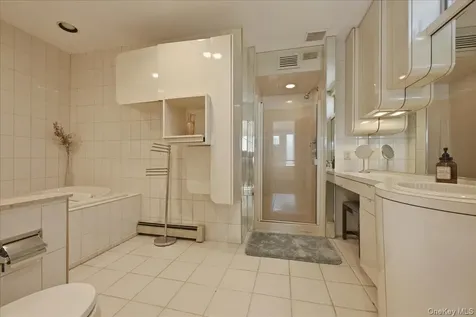 734 Berry Court West Hempstead NY 11552