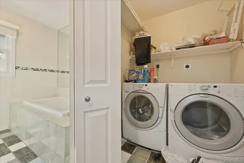 734 Berry Court West Hempstead NY 11552