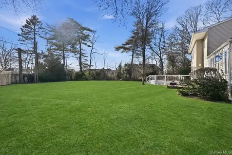734 Berry Court West Hempstead NY 11552