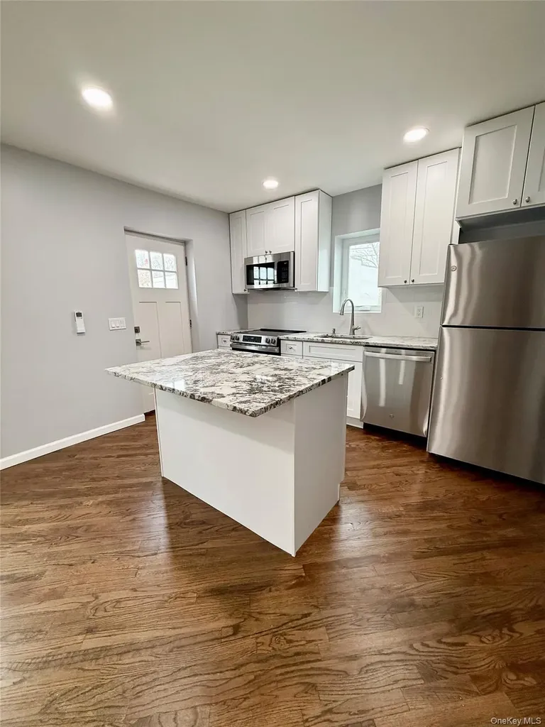 19 Lee Avenue Stony Point NY 10980