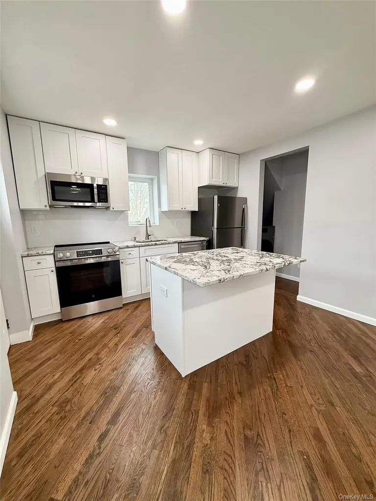 19 Lee Avenue Stony Point NY 10980
