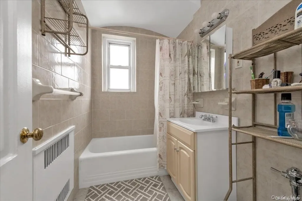 175-06 Devonshire Road Jamaica Estates NY 11432