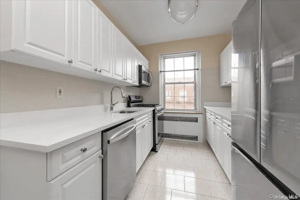 175-06 Devonshire Road Jamaica Estates NY 11432