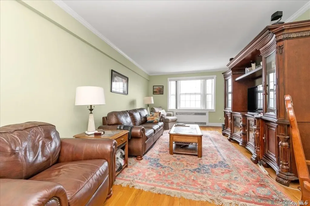 175-06 Devonshire Road Jamaica Estates NY 11432