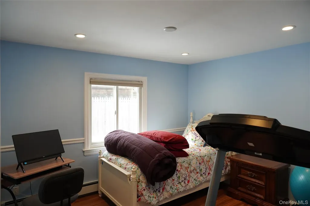 69 Meyer Lane Medford NY 11763