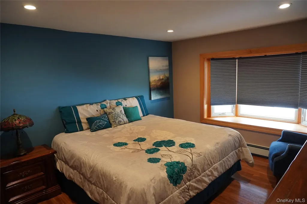 69 Meyer Lane Medford NY 11763