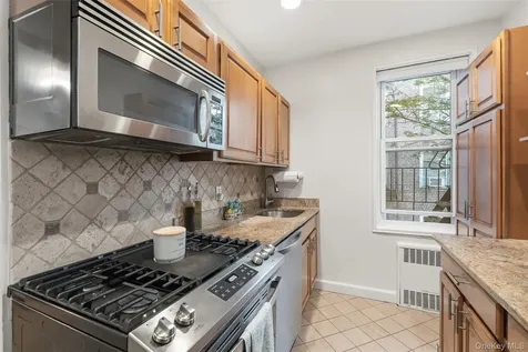 101 Old Mamaroneck Road White Plains NY 10605