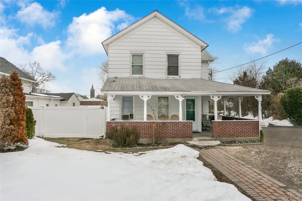49 Academy Street Patchogue NY 11772