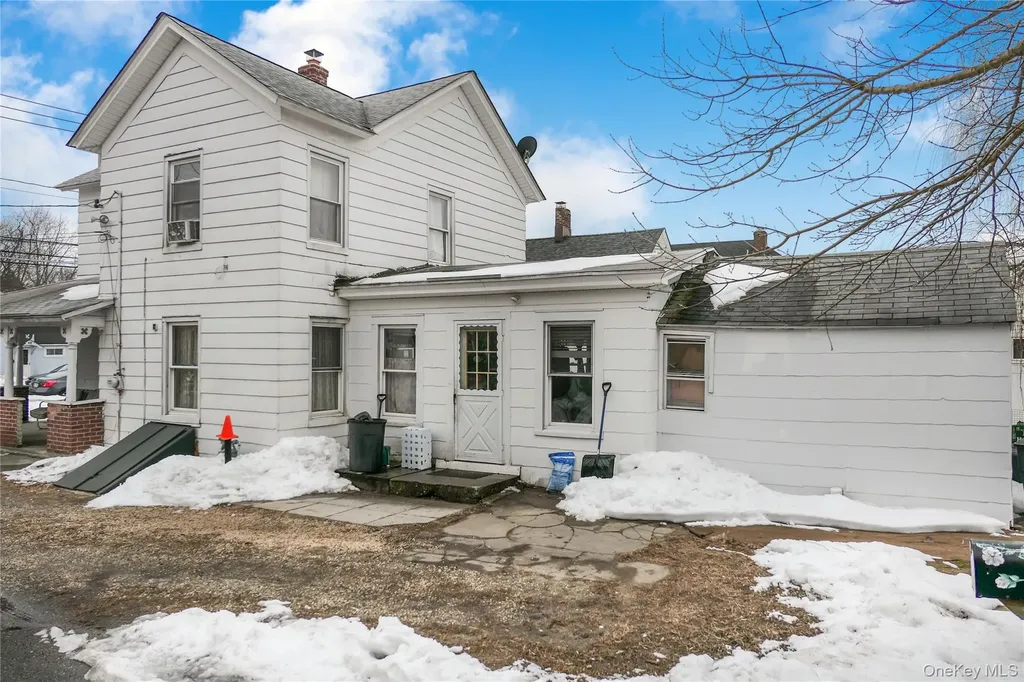 49 Academy Street Patchogue NY 11772