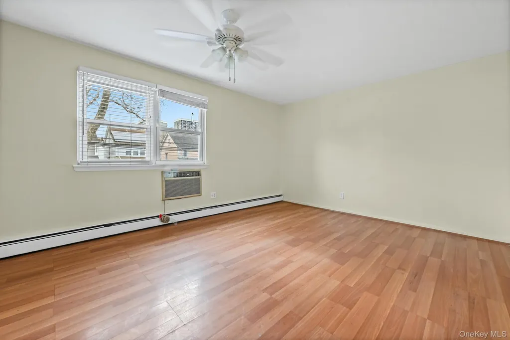 15307 79th Avenue Flushing NY 11367