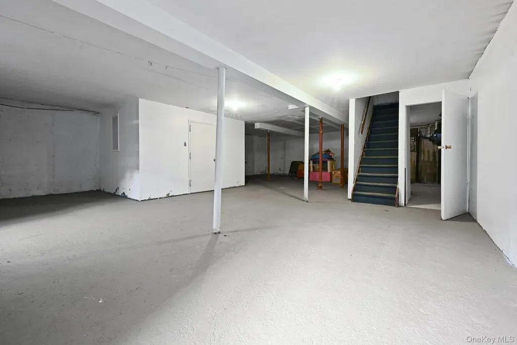 15307 79th Avenue Flushing NY 11367