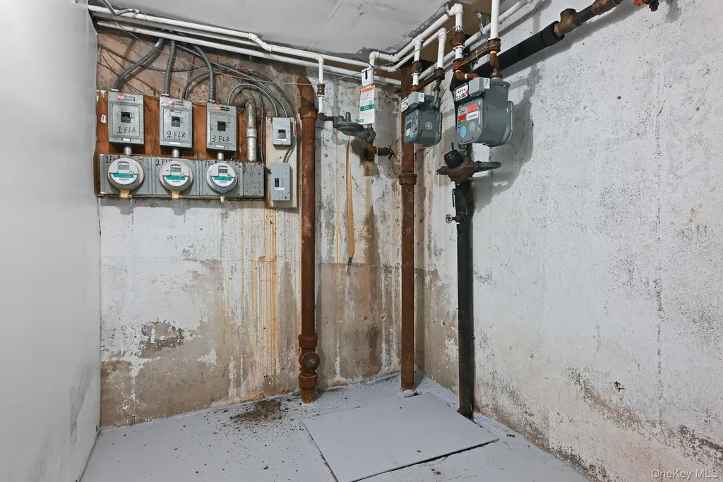 15307 79th Avenue Flushing NY 11367
