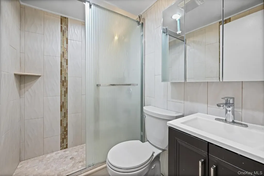 15307 79th Avenue Flushing NY 11367