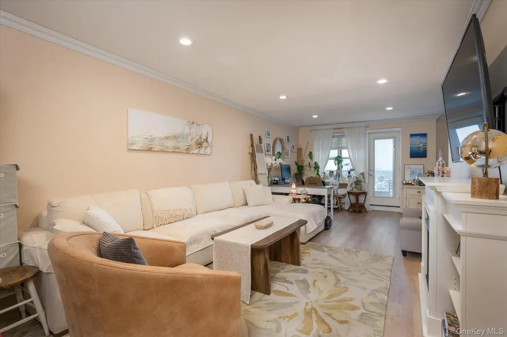 700 Shore Road Long Beach NY 11561