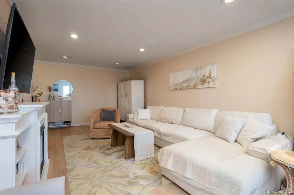 700 Shore Road Long Beach NY 11561