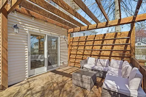 306 Prospect Avenue Mamaroneck NY 10543