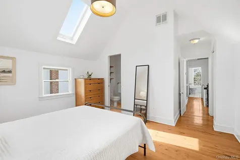 306 Prospect Avenue Mamaroneck NY 10543
