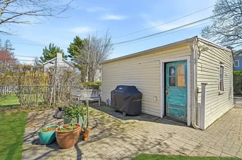 306 Prospect Avenue Mamaroneck NY 10543
