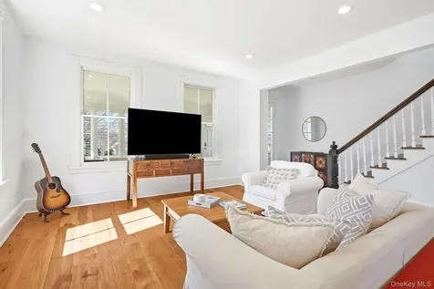306 Prospect Avenue Mamaroneck NY 10543